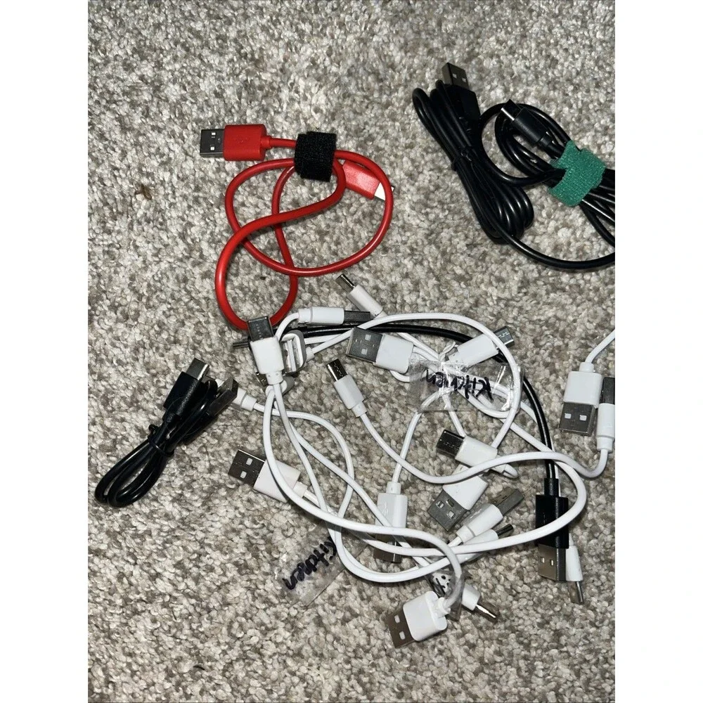 Lot of 20 USB C Cables for Tablets Cameras Phones